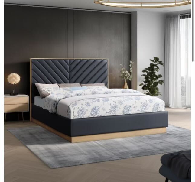 Casa Leather Bed