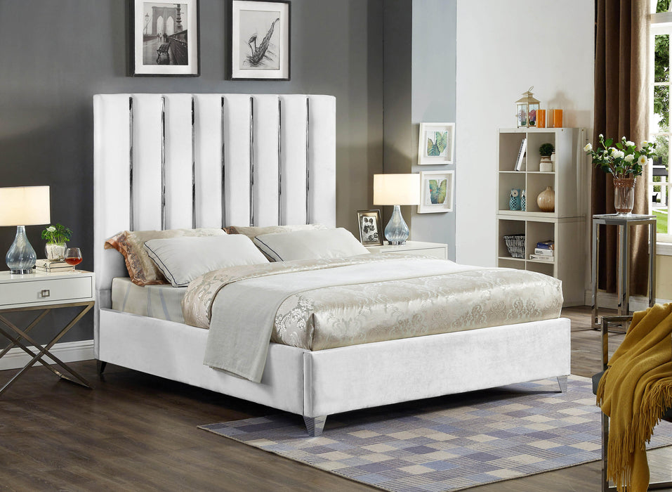 Enzo White Velvet Queen Bed